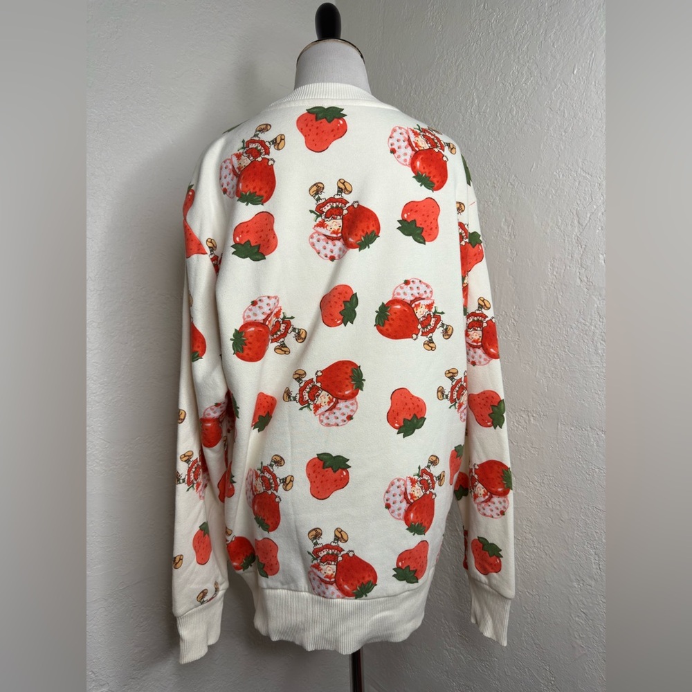 Strawberry Shortcake Ivory Retro Pullover Sweatshirt S/M - Picture 6 of 9